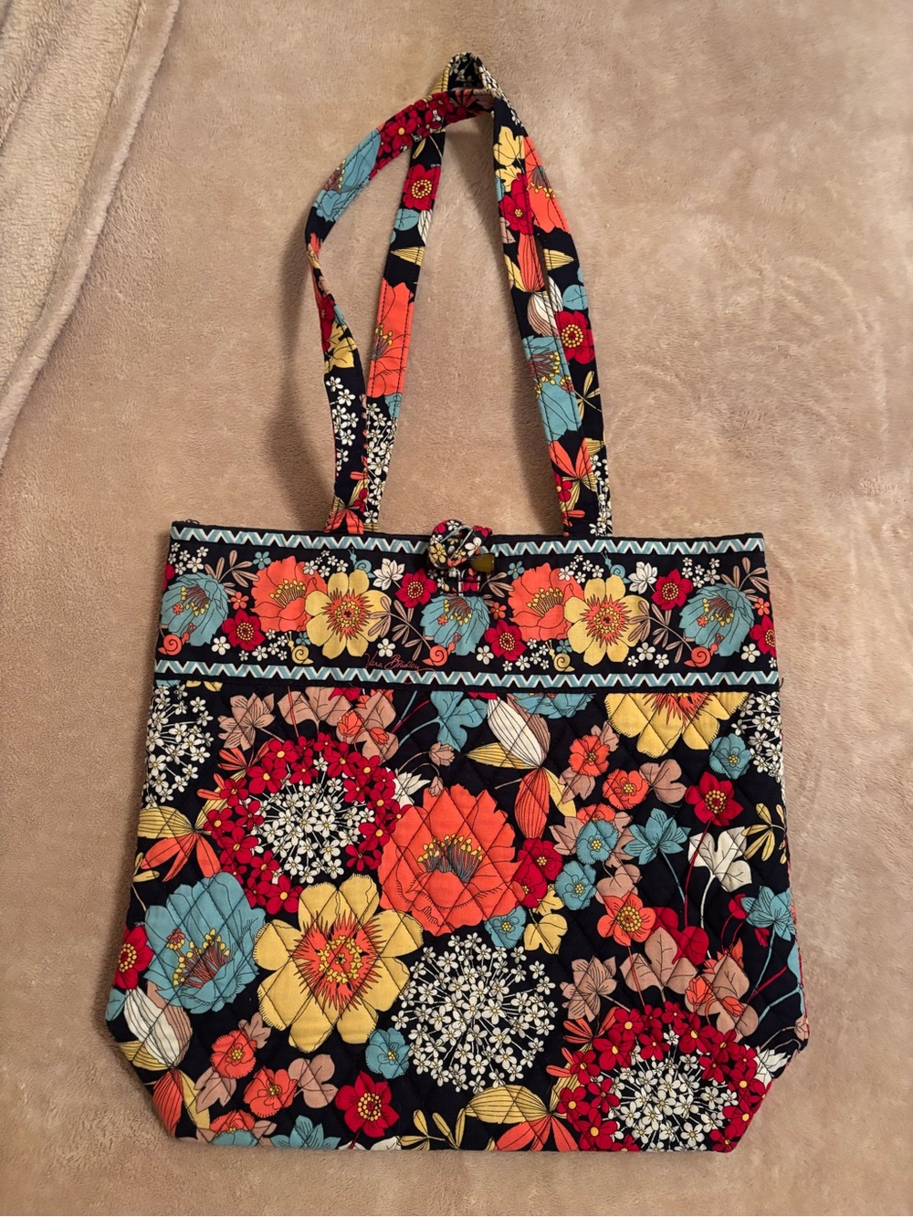 RETIRED Vera Bradley Tote Bag